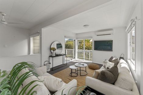 Photo of property in 21 Sunset Street, Hilltop, Taupo, 3330