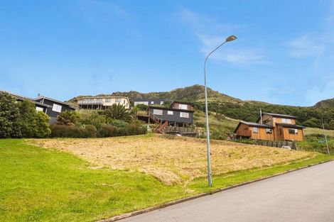 Photo of property in 1 Endeavour Place, Lyttelton, 8082