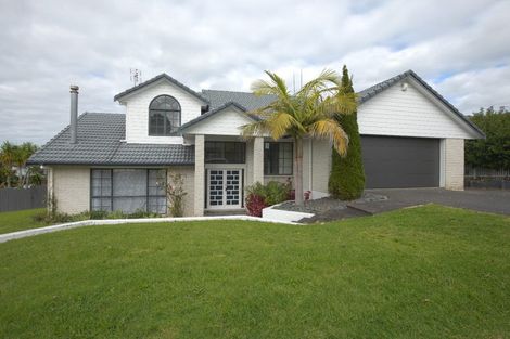 Photo of property in 8 Highgate Place, Somerville, Auckland, 2014
