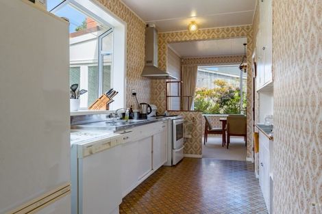 Photo of property in 12 Whanake Street, Titahi Bay, Porirua, 5022