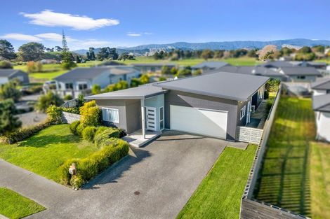 Photo of property in 11 Te Harawira Street, Otaki, 5512