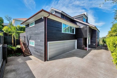 Photo of property in 37b View Road, Campbells Bay, Auckland, 0630