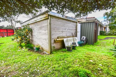 Photo of property in 1/158 Gossamer Drive, Pakuranga Heights, Auckland, 2010