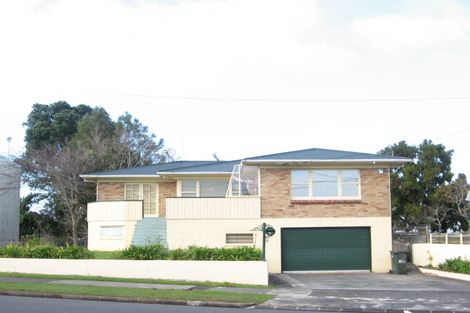 Photo of property in 11a Hill Road, Hillpark, Auckland, 2102
