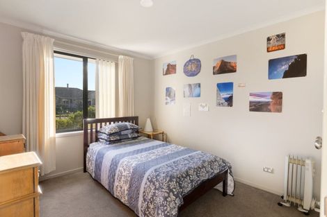 Photo of property in 5 Seabreeze Place, Papamoa Beach, Papamoa, 3118