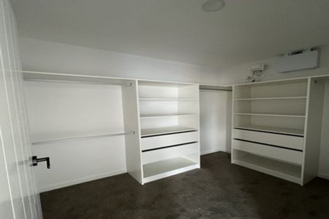 Photo of property in 35 Meadway, Sunnyhills, Auckland, 2010