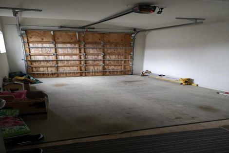 Photo of property in 64e Sheridan Terrace, Johnsonville, Wellington, 6037