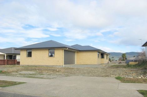 Photo of property in 6 Dorizac Place, Te Anau, 9600