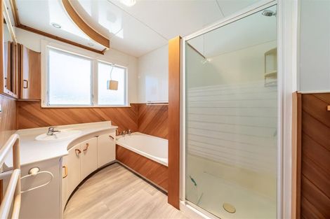 Photo of property in 24 Cypress Drive, Maungaraki, Lower Hutt, 5010