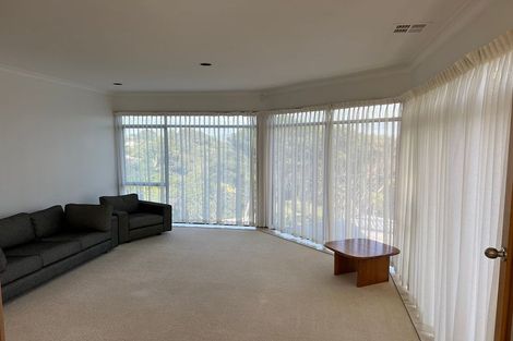 Photo of property in 9 Poaka Place, Beach Haven, Auckland, 0626