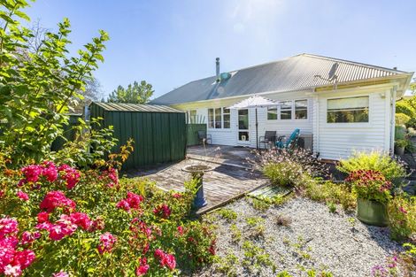 Photo of property in 20 Great North Road, Waipawa, 4210