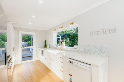 Photo of property in 39 The Drive, Paraparaumu Beach, Paraparaumu, 5032