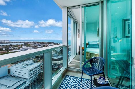 Photo of property in Sentinel Apartments, 1705/3 Northcroft Street, Takapuna, Auckland, 0622