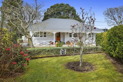 Photo of property in 48 Tarahua Road, Welbourn, New Plymouth, 4310