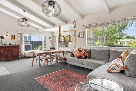 Photo of property in 10 Reading Street, Greytown, 5712