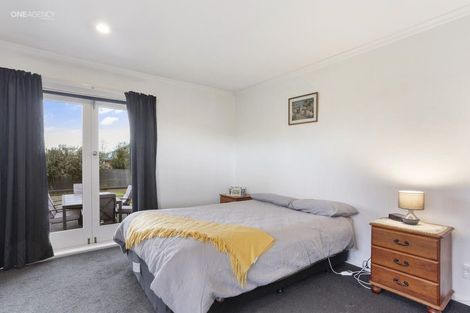 Photo of property in 262 Main North Road, Redwood, Christchurch, 8051