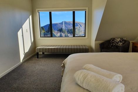 Photo of property in 12 Hamilton Drive, Lake Tekapo, 7999