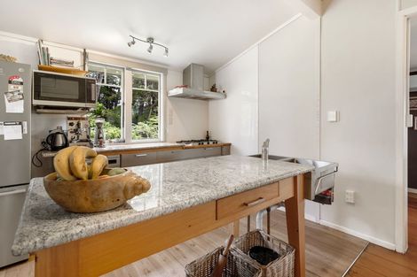 Photo of property in 37 Camp Road, Coroglen, Whitianga, 3591