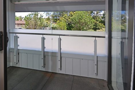 Photo of property in 11a/30 Westward Ho, Glen Eden, Auckland, 0602