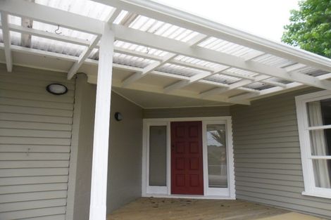 Photo of property in 2-4 Walton Avenue, Waikanae, 5036