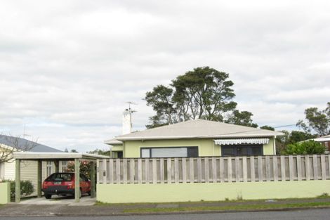Photo of property in 20 Ngaio Street, Strandon, New Plymouth, 4312