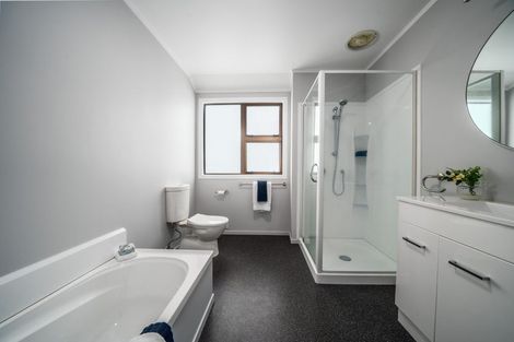 Photo of property in 14 Aintree Grove, Churton Park, Wellington, 6037