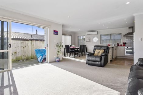 Photo of property in 50 Waikite Road, Welcome Bay, Tauranga, 3112