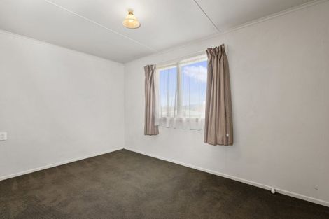 Photo of property in 15 Ross Road, Western Heights, Rotorua, 3015