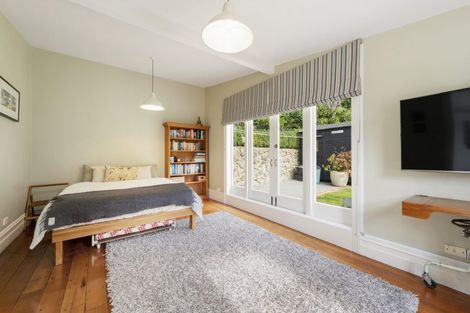 Photo of property in 30 Upton Terrace, Thorndon, Wellington, 6011