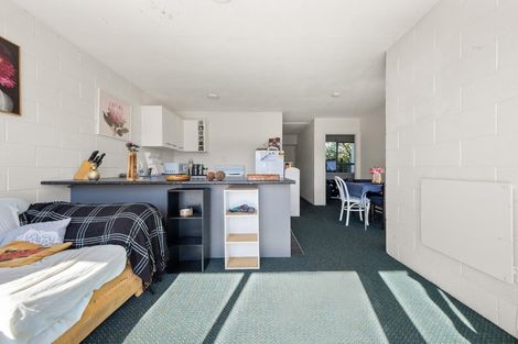 Photo of property in 3/112a Olliviers Road, Phillipstown, Christchurch, 8011