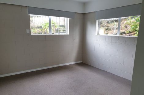 Photo of property in 117a Kia Ora Road, Beach Haven, Auckland, 0626