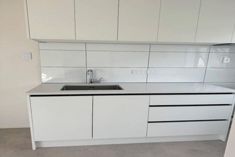 Photo of property in 2/328 Lake Road, Hauraki, Auckland, 0622