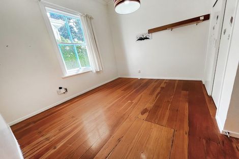 Photo of property in 50 Hill Street, Onehunga, Auckland, 1061