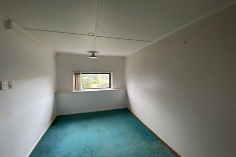 Photo of property in 75 Mould Street, Waitara, 4320