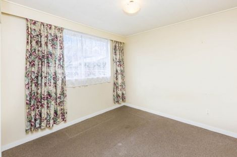 Photo of property in 2/45 Royal Street, Upper Hutt, 5018