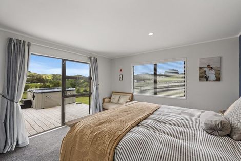 Photo of property in 525 Valley Road, Kaiwaka, 0573