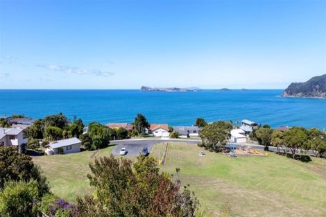 Photo of property in 240 Paku Drive, Tairua, 3508