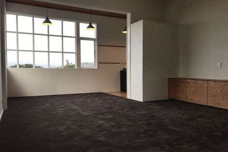 Photo of property in 43 Grant Road, Thorndon, Wellington, 6011