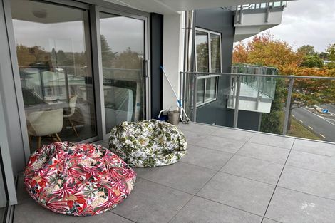 Photo of property in Bella Vista, 2b/84 Gunner Drive, Te Atatu Peninsula, Auckland, 0610