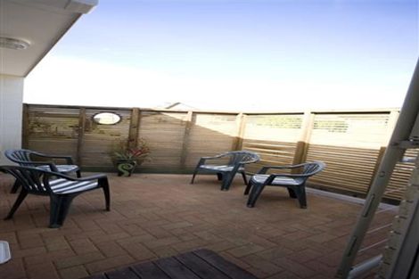 Photo of property in 59a Ngatai Road, Otumoetai, Tauranga, 3110