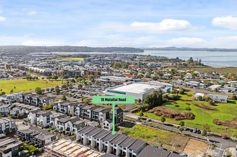 Photo of property in 19 Mataitai Road, Hobsonville, Auckland, 0618