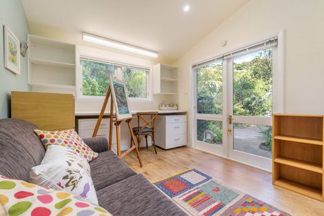 Photo of property in 27 Kotari Road, Days Bay, Lower Hutt, 5013