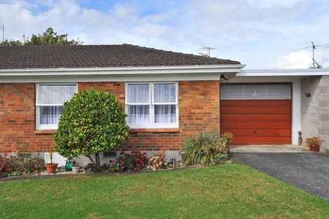 Photo of property in 4/8 Hooker Place, Papatoetoe, Auckland, 2025