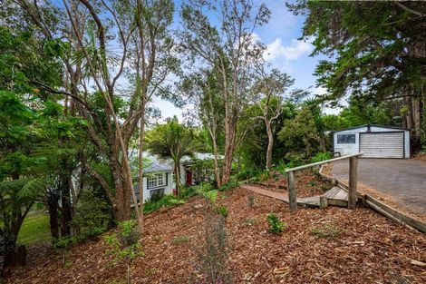 Photo of property in 26 Woodlands Crescent, Browns Bay, Auckland, 0630