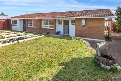 Photo of property in 8 Rameses Place, Pomare, Rotorua, 3015