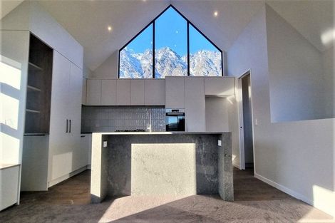 Photo of property in 6 Arran Lane, Jacks Point, Queenstown, 9371