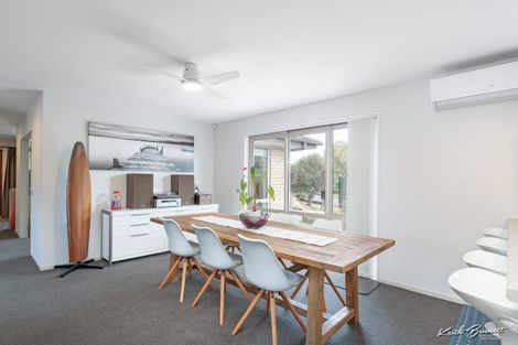 Photo of property in 63 Mount Marua Way, Timberlea, Upper Hutt, 5018