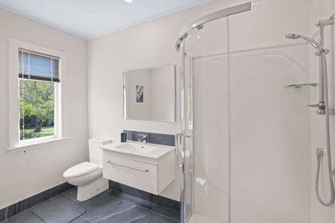 Photo of property in 14 Grey Street, Marton, 4710