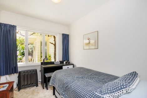 Photo of property in 30 Summerhill Drive, Fitzherbert, Palmerston North, 4410