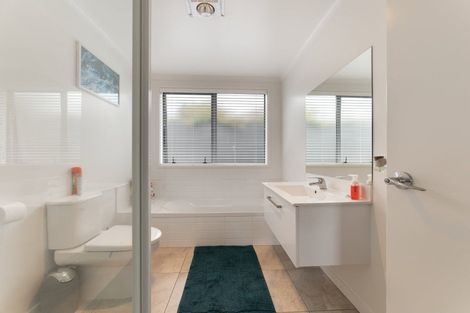 Photo of property in 10 Sable Lane, Pyes Pa, Tauranga, 3112